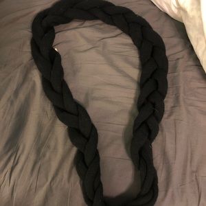 Kimchi blue infinity black braided scarf sweater